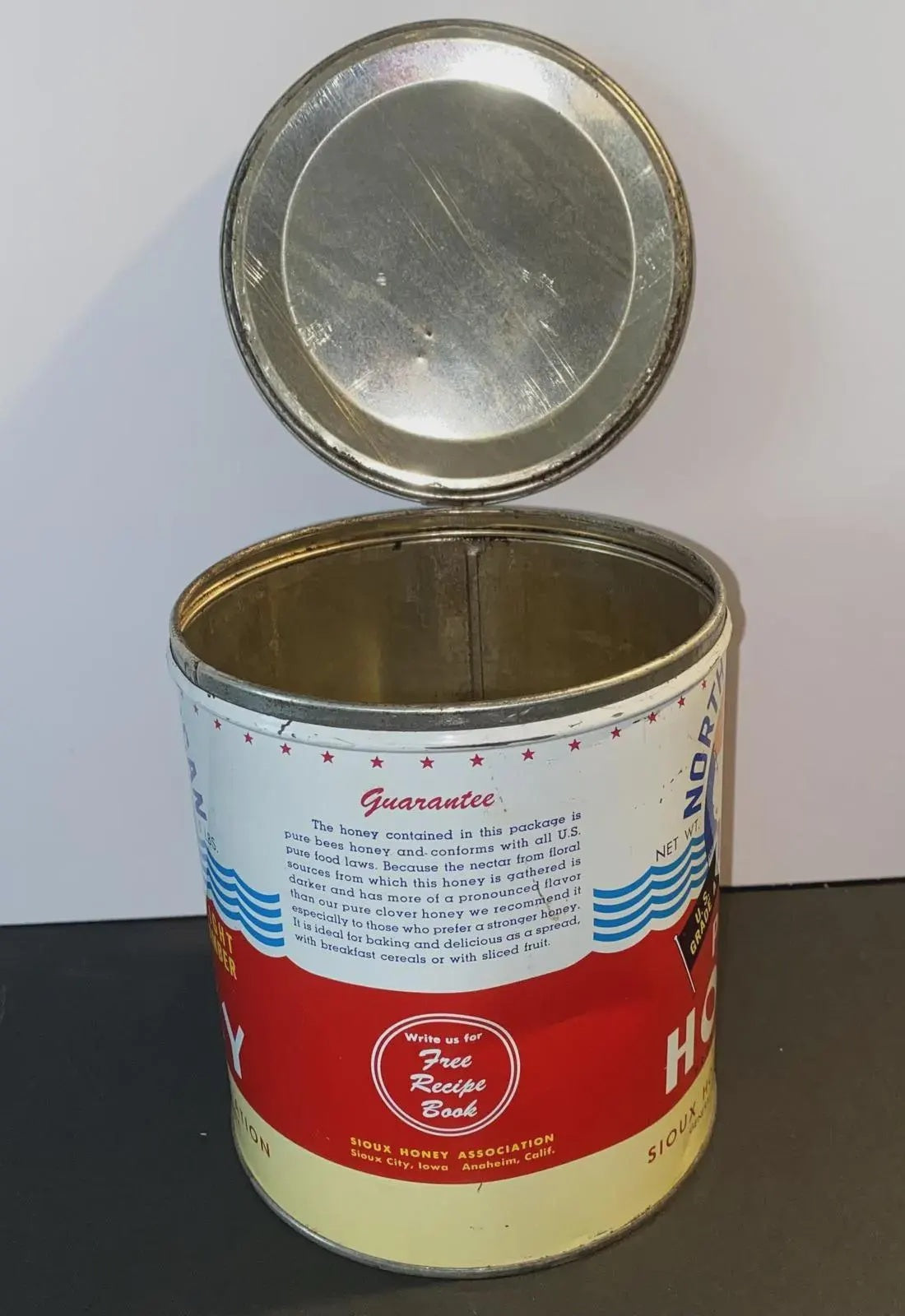 1950s North American 5lb Pure Honey Tin Can | Sioux Honey Association