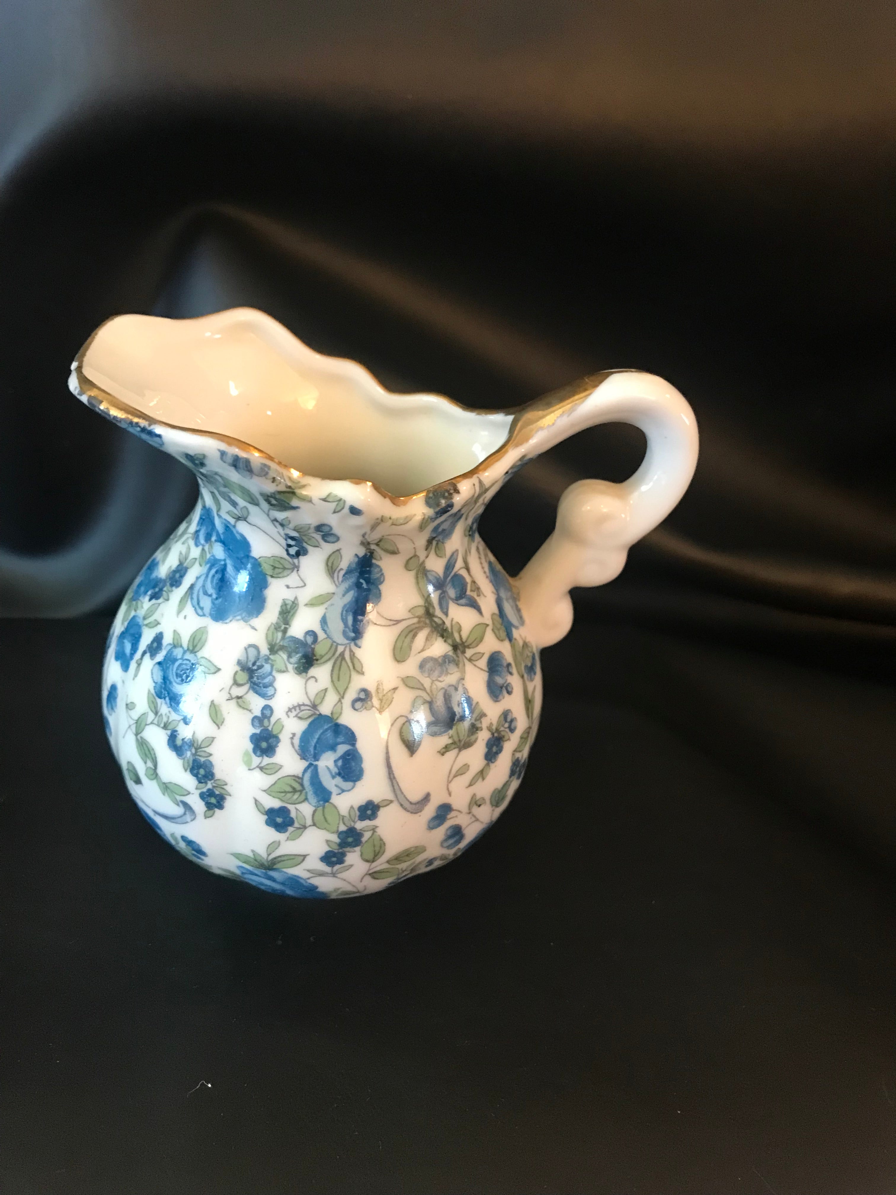 1950's Floral Ceramic dish with 'Royal Doulton' branding